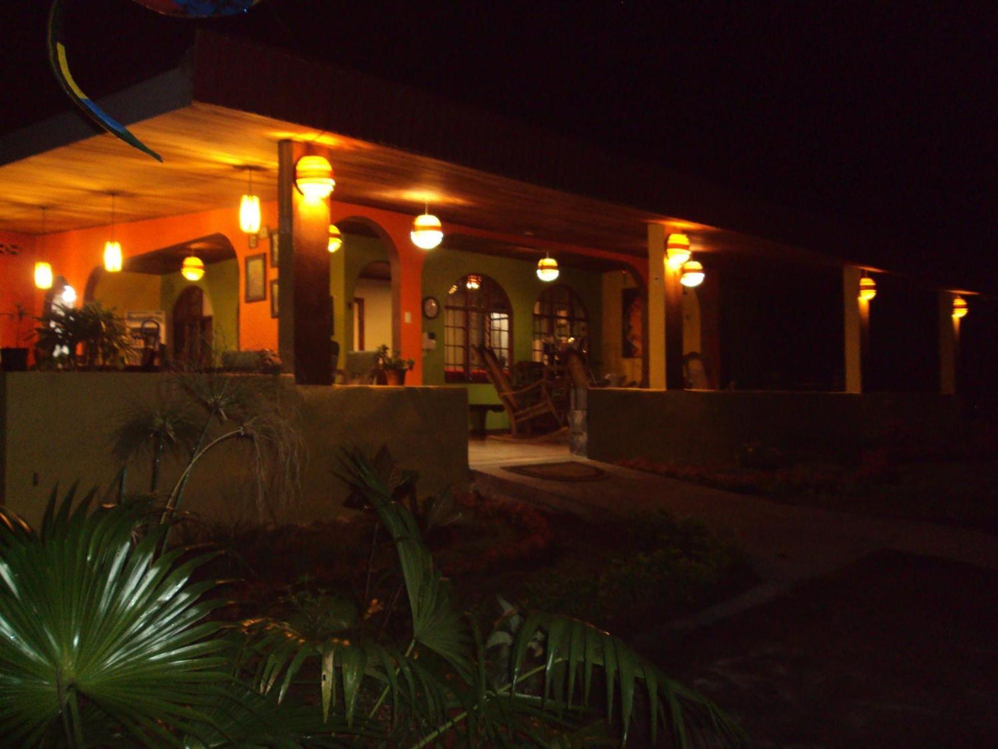 Aparthotel Villa Pacande & Rooms Pilas Eksteriør bilde